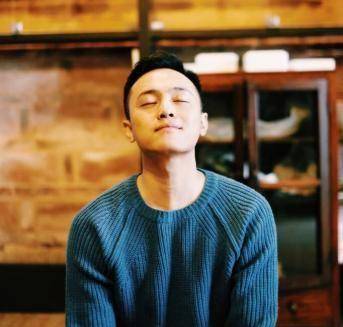 周深走红背后,论贵人扶持的重要性_那英_高晓松_刘同