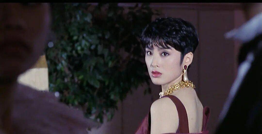 三十年前的《与龙共舞》,浑身解数的刘德华却被张敏一根手指打败_经典