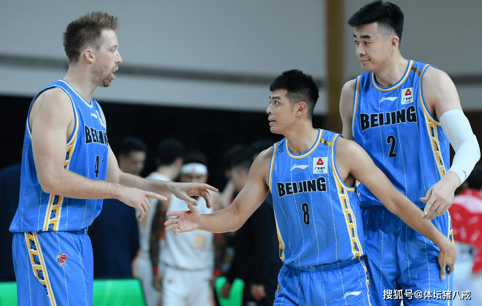 曝北京首钢送走李慕豪入局周琦争夺战,辽篮希望渺茫,北控无奈!