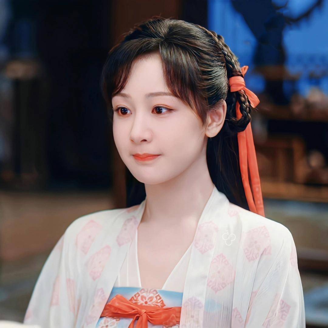 61岁周星驰拍《少林女足》:杨紫赵露思白鹿毛遂自荐,角逐喜剧圈_电影