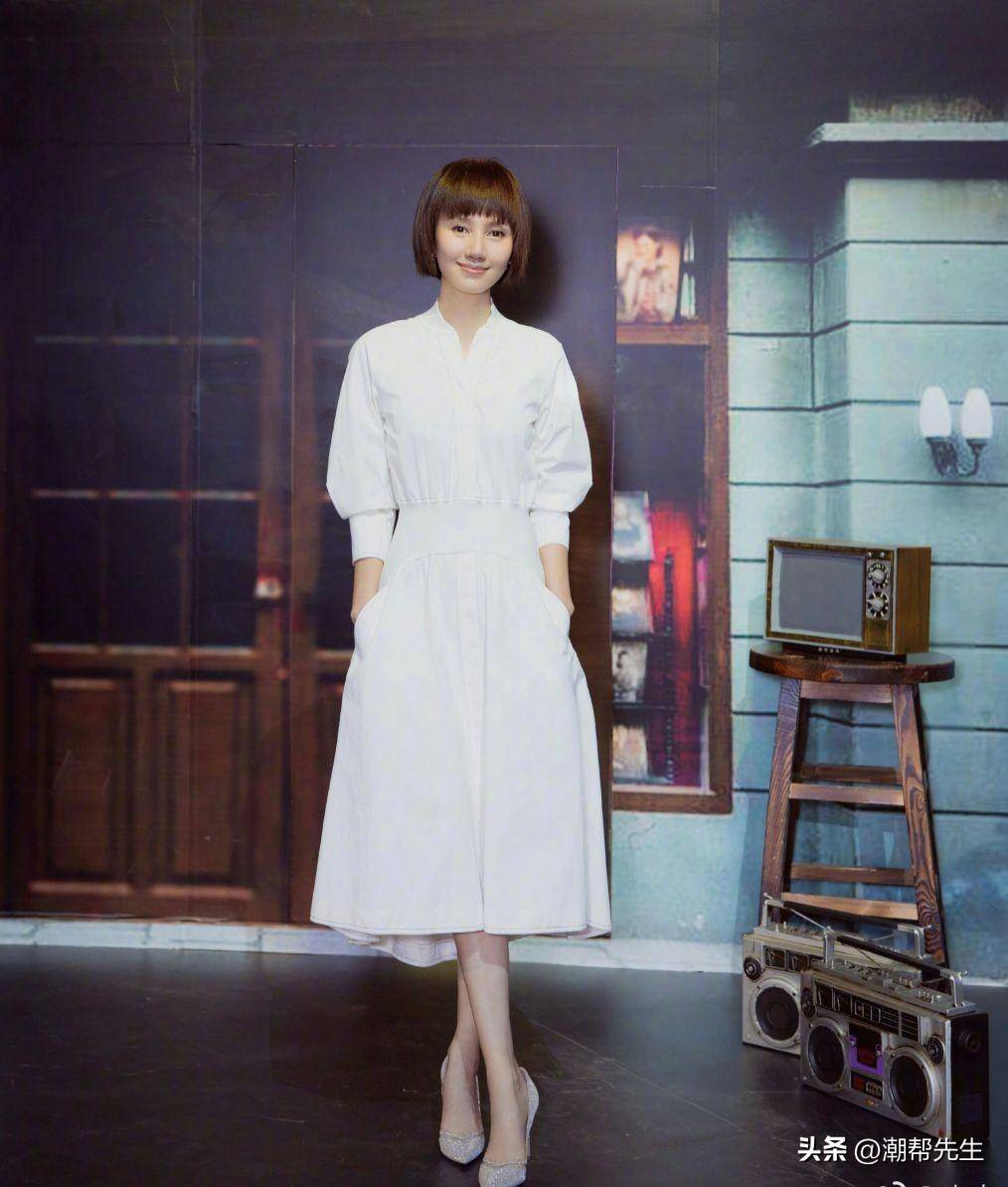 中年女性:再懒,也不要穿"大内衣"出门,穿得像袁泉一样,优雅又高级