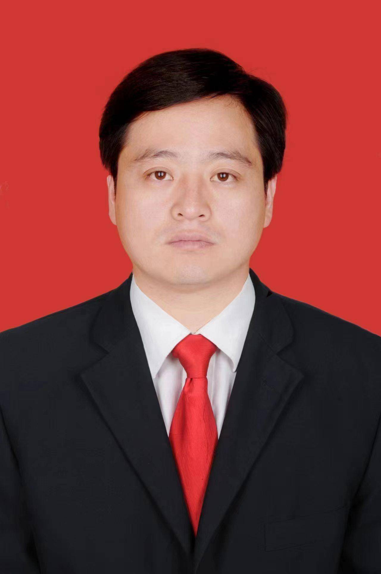 樊双全——决定任命:樊双全为市发改委主任,市国动办