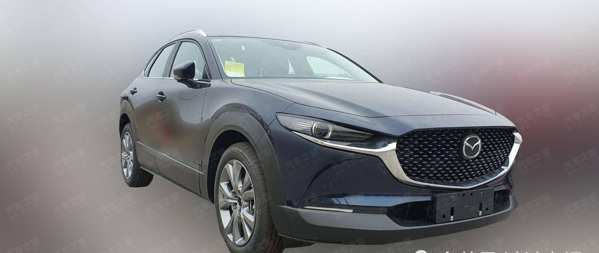 国产马自达cx-30实车曝光,外观和海外版车型相同,造型很动感