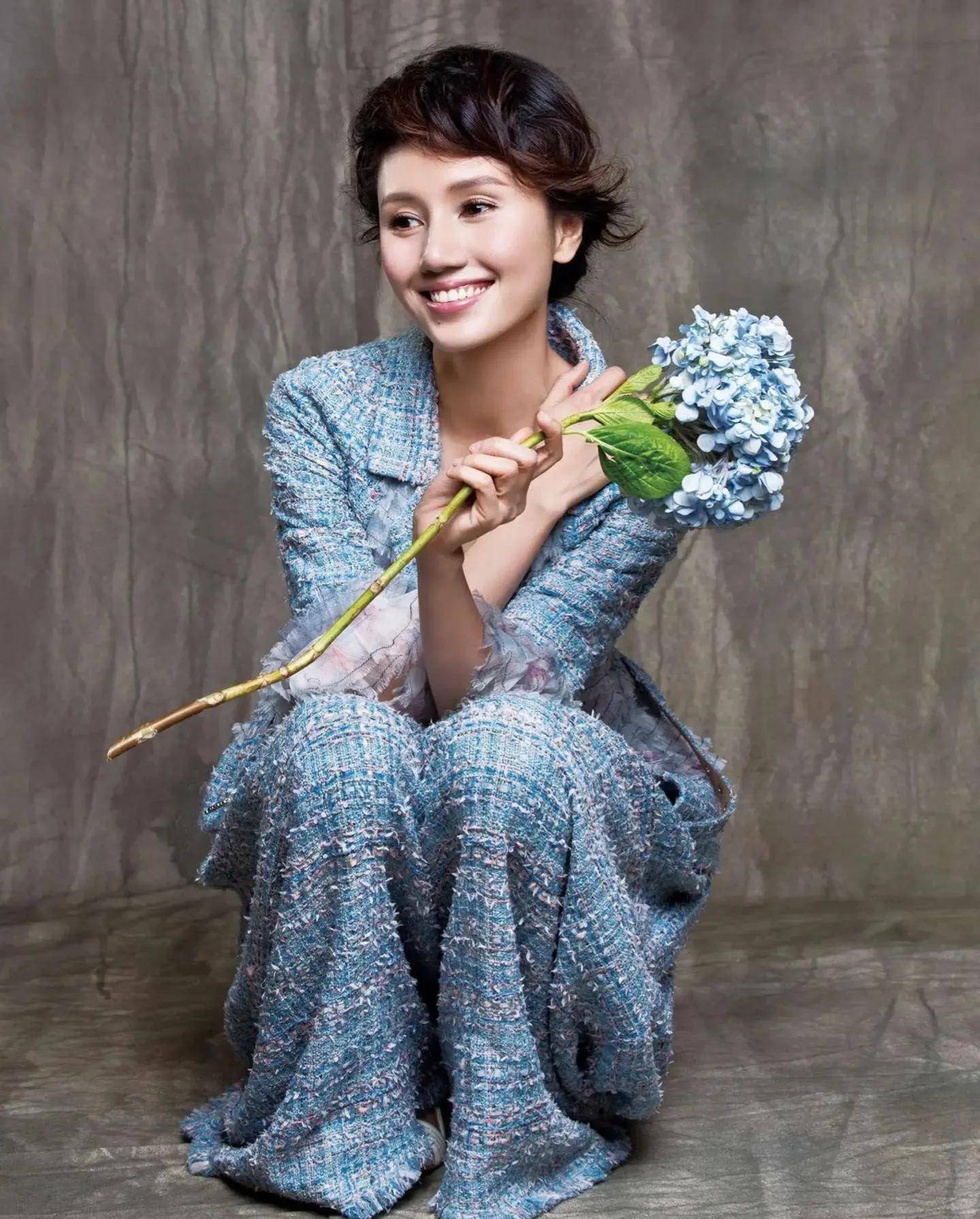 四川女人vk湖北女人,哪一个更漂亮?_刘亦菲_表演_袁泉