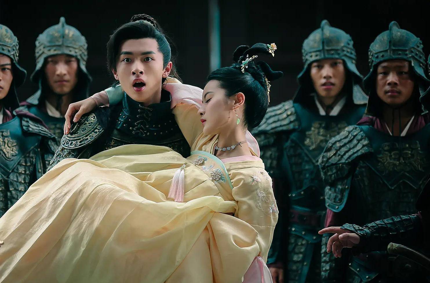 在位1年比杨广15年干的坏事都多,无法想象的荒诞_刘英媚_姐姐_刘楚玉