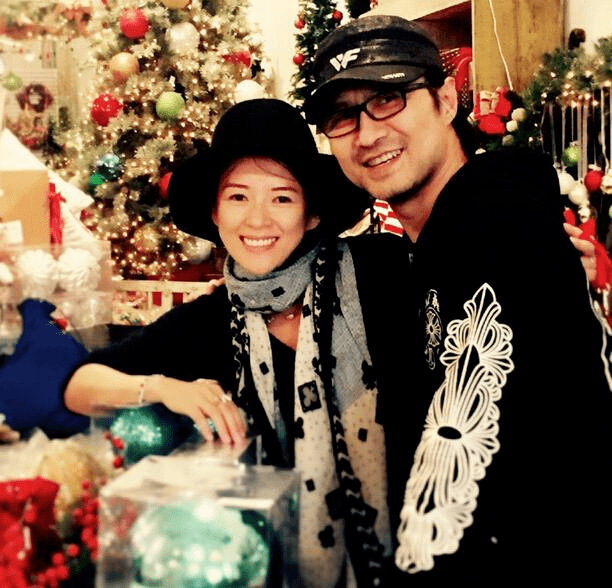 路人拍的章子怡脸下垂厉害,汪峰秃顶似老头!_照片_夫妻_明星