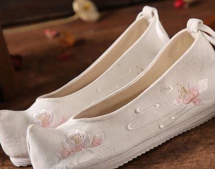 十二星座专属的古风汉服鞋,双子座清新自然,天蝎座像古代格格!