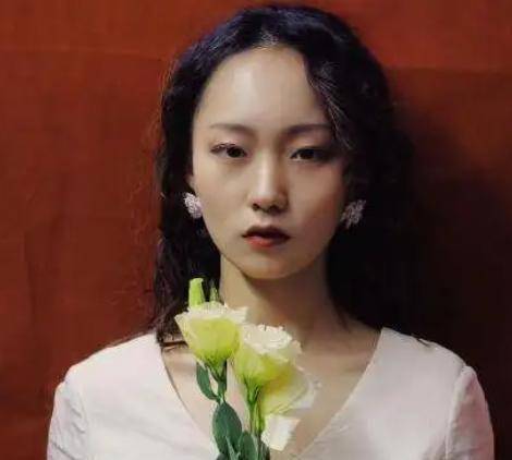 6w粉丝的邵雨轩张小花互相伤害,吐槽平台,网友:不想混了_姐妹_视频_牛