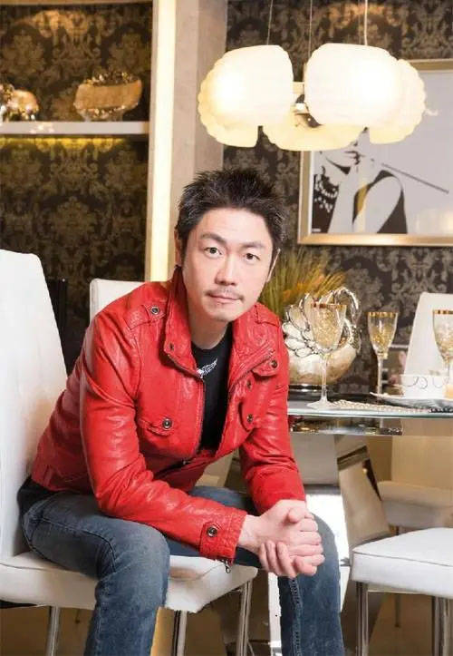 李思捷_样子_冼靖峰