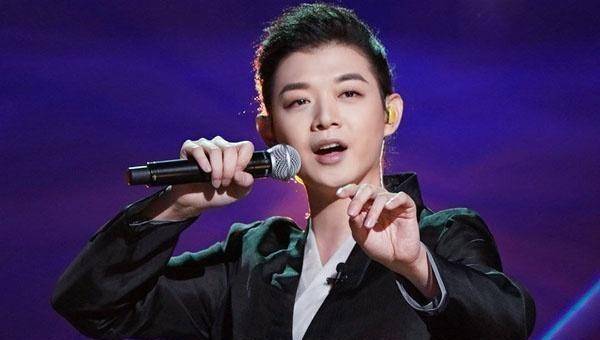 国风美少年导师齐发力,张云雷唱《锁麟囊》,鞠婧祎的红衣很惊艳_霍尊