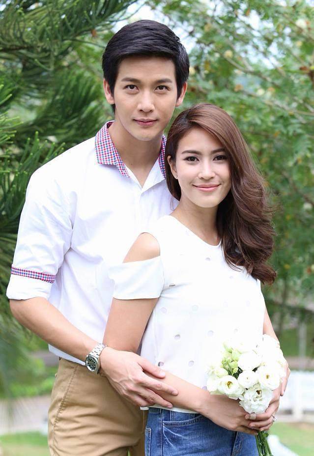 泰国公开明星情侣图片