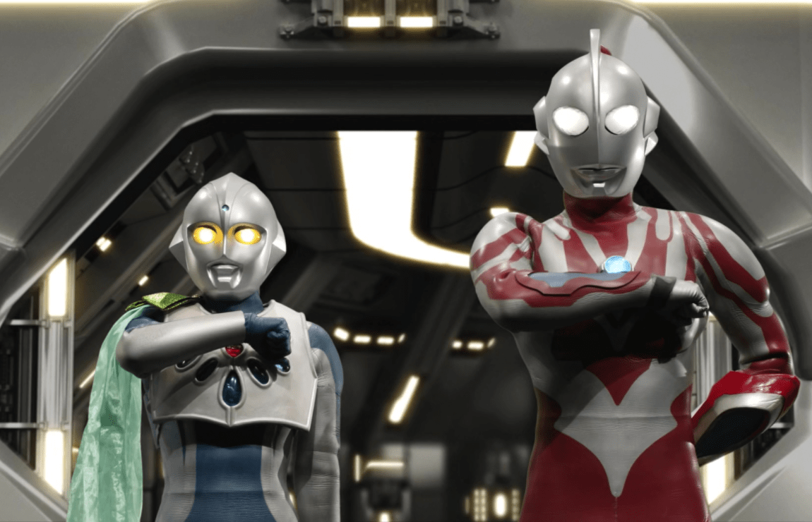 奥特曼:赛罗奥特曼的母亲是友里安奴,她将自己一切都献给了赛罗_女性