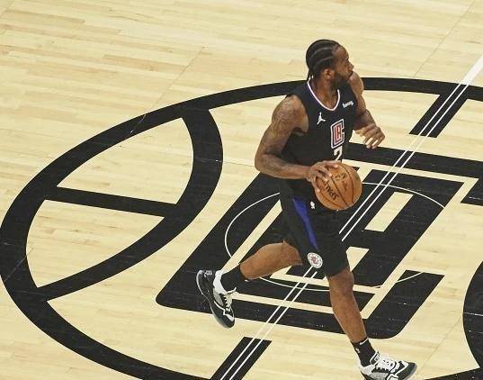 第一位赛季报销球员诞生,30 7巨星无缘辅佐乔治_莱昂纳德_比赛_保罗