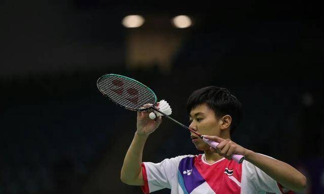 国羽名将王祉怡2:1晋级16强,功勋教练罗毅刚执教有方_选手_对手_比赛