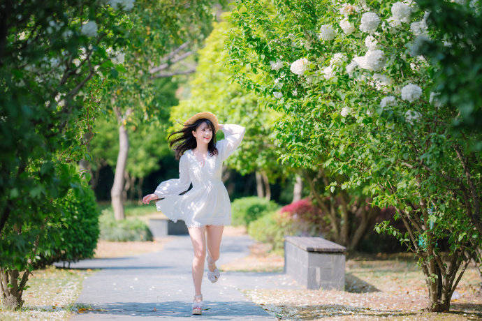 清纯少女:贤儿sherry的清凉一夏