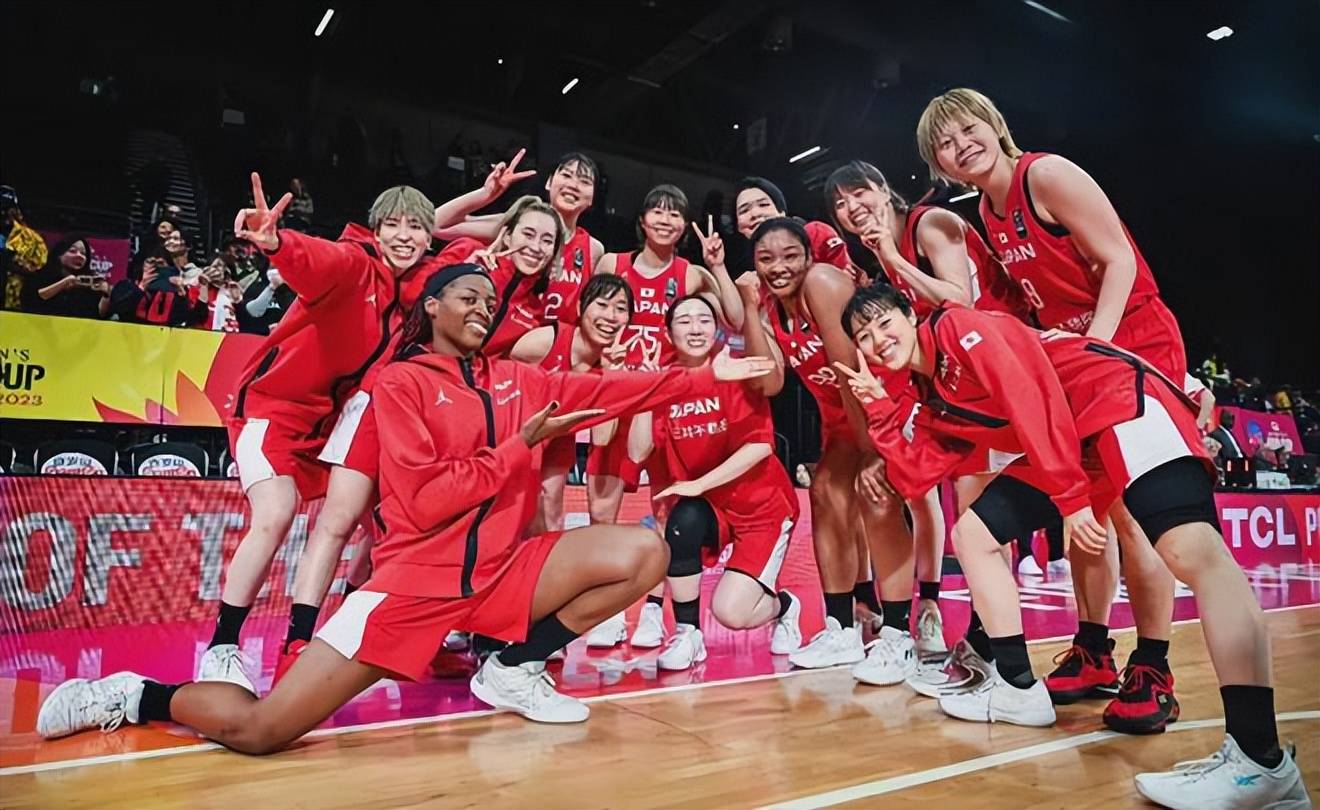 日本女篮更衣室发视频,用嘻笑示威挑衅中国.