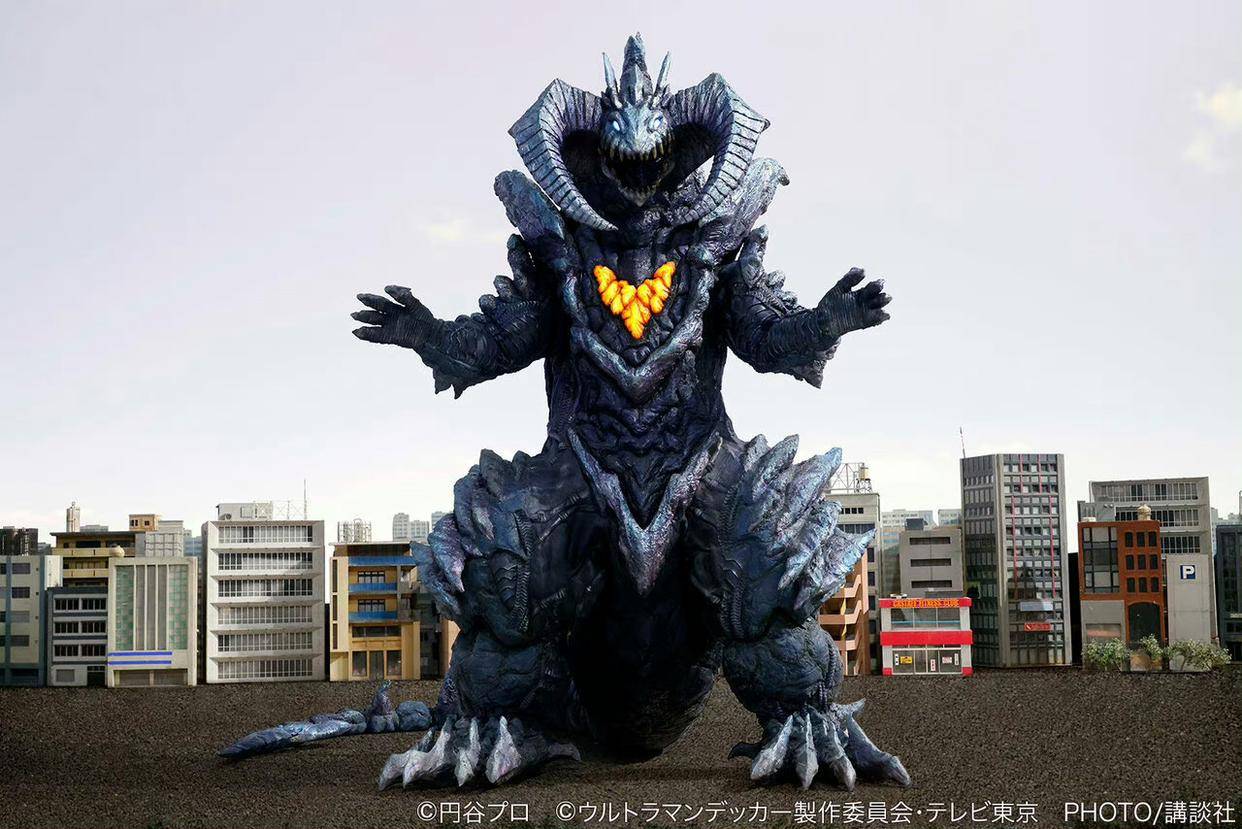 异形能量爆发,布莱泽早期吃不消_奥特曼都_怪兽_剧情