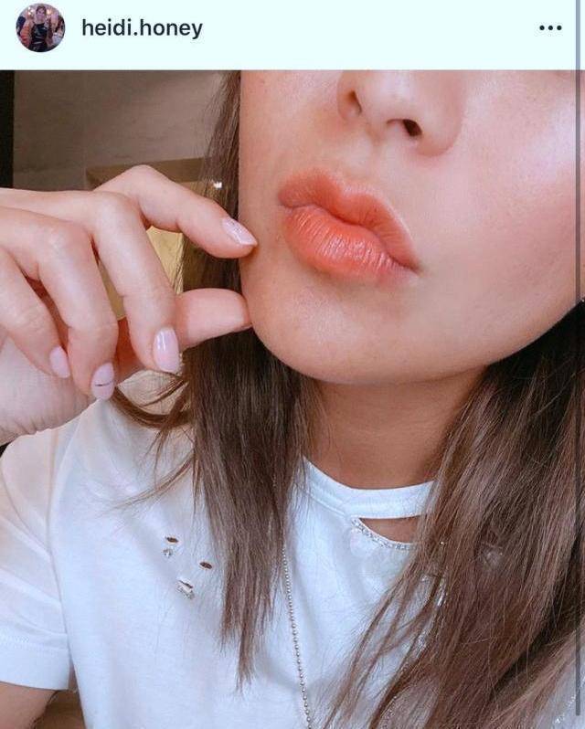 穿泳装戏水秀身材,与继子无隔阂却冷落洗米华_感情_mandy_周柏豪