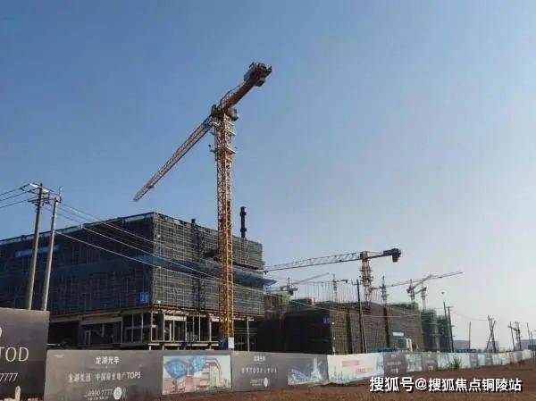 高新区光年世纪城(龙湖光年商铺)售楼处电话|价格详情 高新区光年世纪
