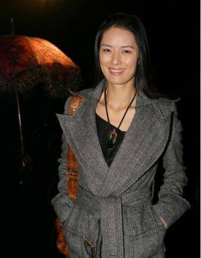 为了刘岩,电视名导郎昆分手给他生女儿的上海名模马艳丽,马艳丽_训练