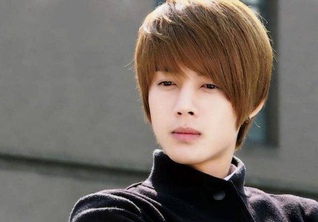 金贤重为张紫妍发声,却被诬告家暴,网友:保护具惠善_事情_事件_花样