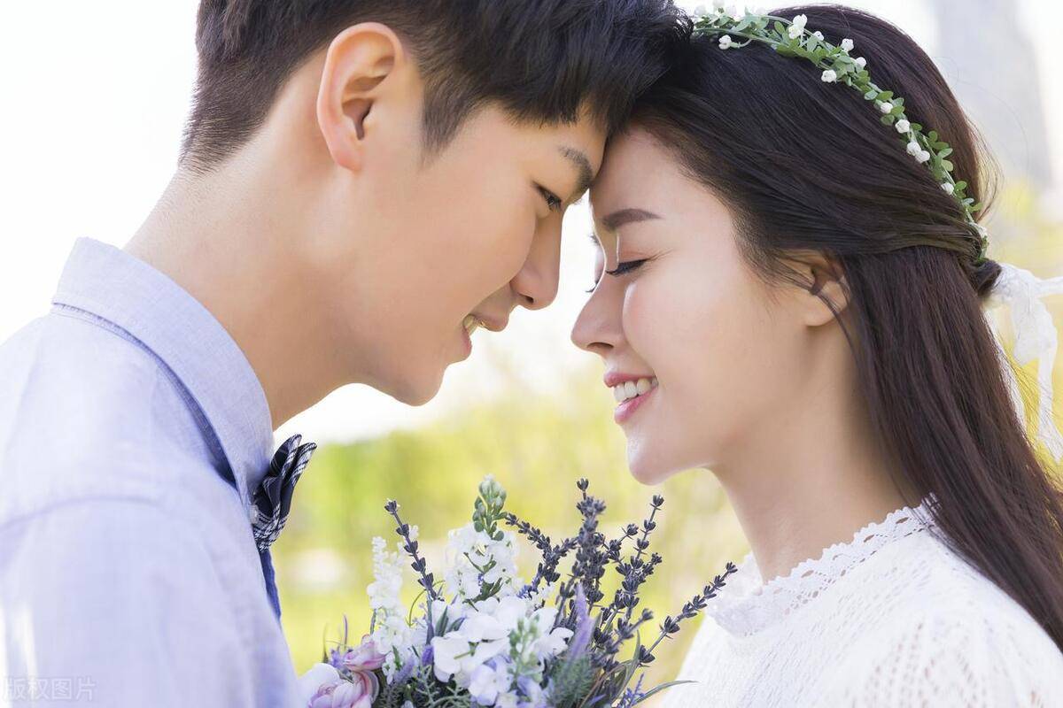 从婚礼到爱情,再到幸福:一对夫妻的五年恋爱故事_都会_生命_工作