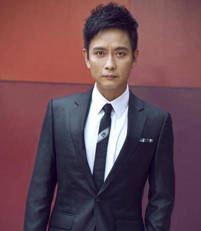 他演技不输明星,曾与胡歌搭戏,因救人差点断送演员生涯_谢君豪_表演