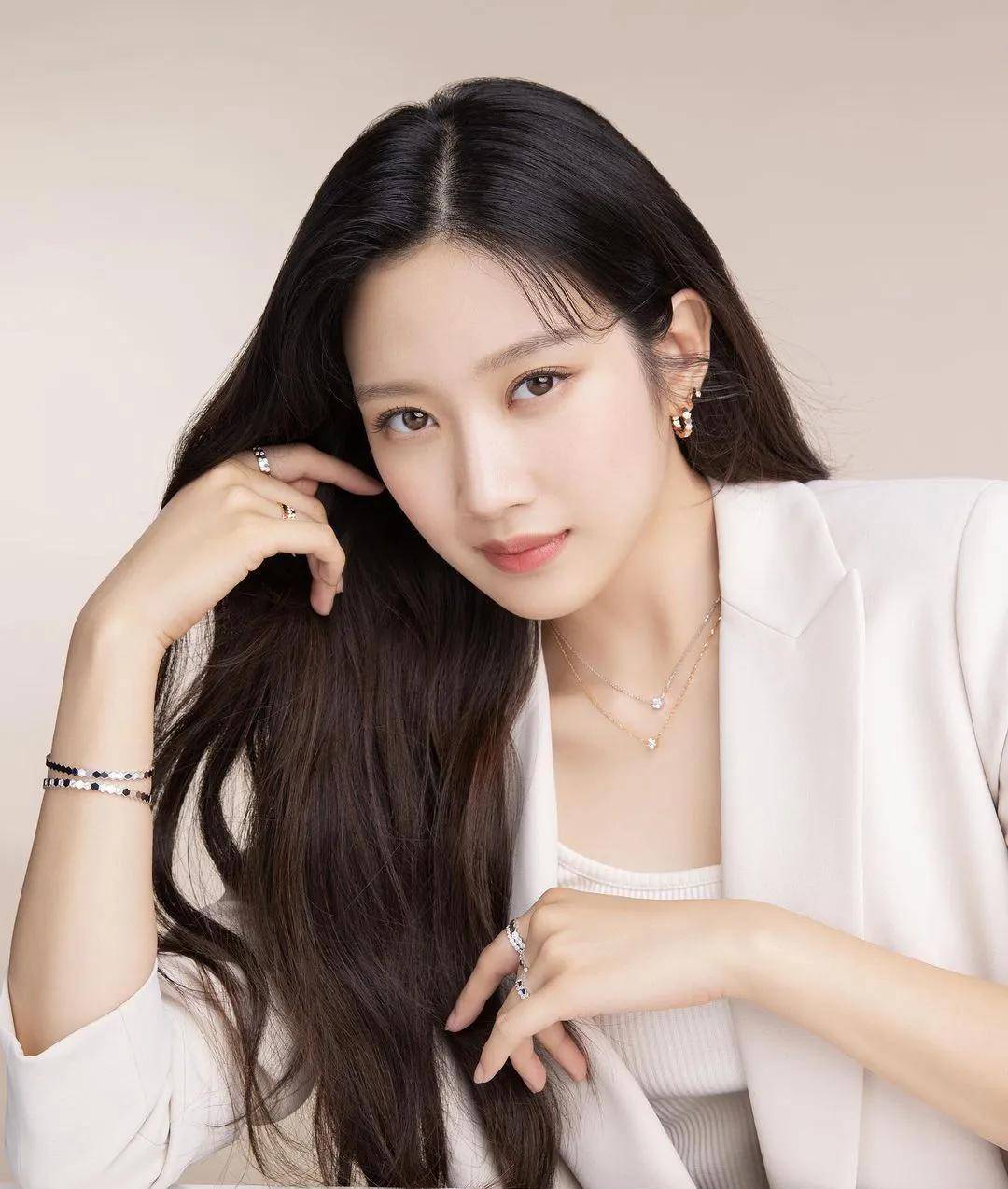 来自韩国的高颜值美女 017522(文佳煐)_姚敏_外国人_身份