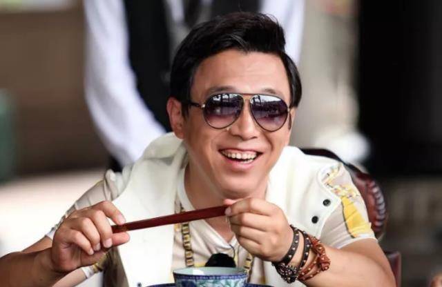 娱乐圈"潜规则":喝酒别找黄渤,聚会别找胡歌,综艺别请赵丽颖_作品