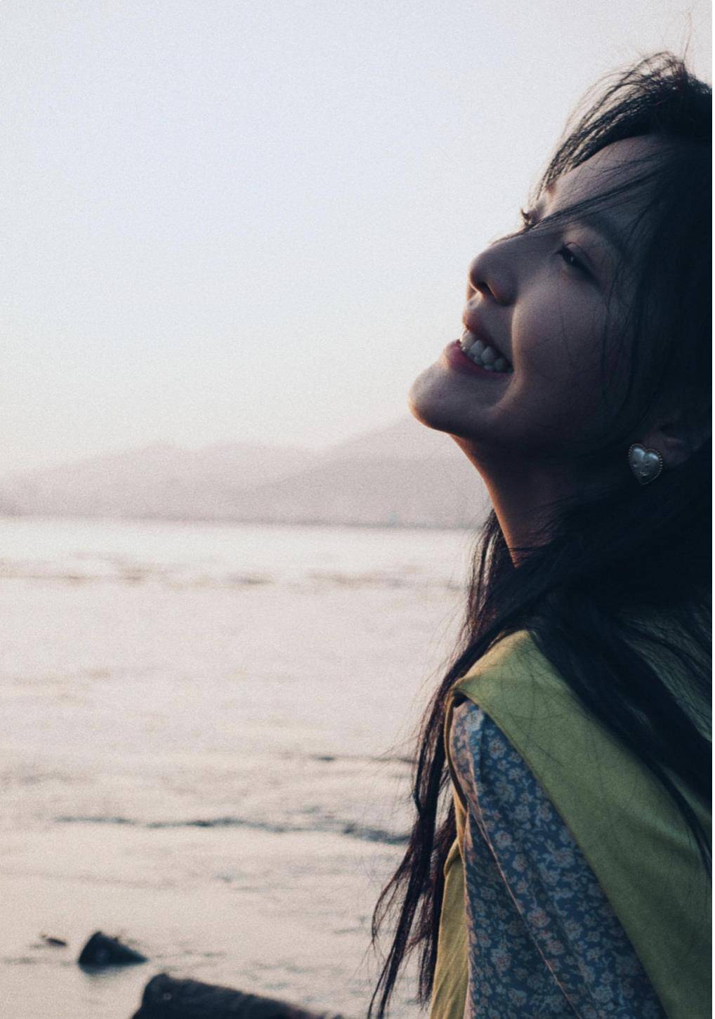 章若楠(张若男)——自然甜美|明星写真_时尚_魅力_表演