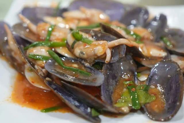 爆炒长蚌 2023白灼鬼手螺 2023人狠话不多,就是新鲜,就是有滋有味.