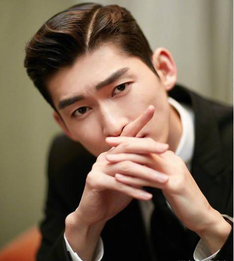 三家新签约的艺人就属张翰工作室签约的最有味道!