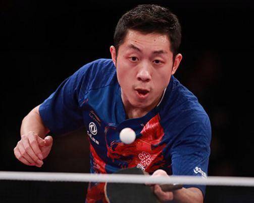 目前,许昕世界排名第1,而郑荣植世界排名第23位.