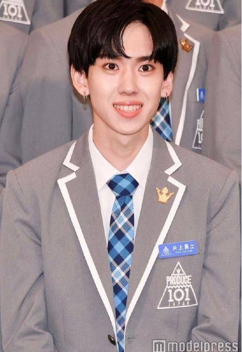 岛国101练习生现场照,这扑面而来的韩式油腻感怎么回事?