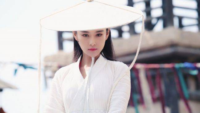 张馨予的古装电视剧照_张馨予演的古装片_张馨予古装图片头饰