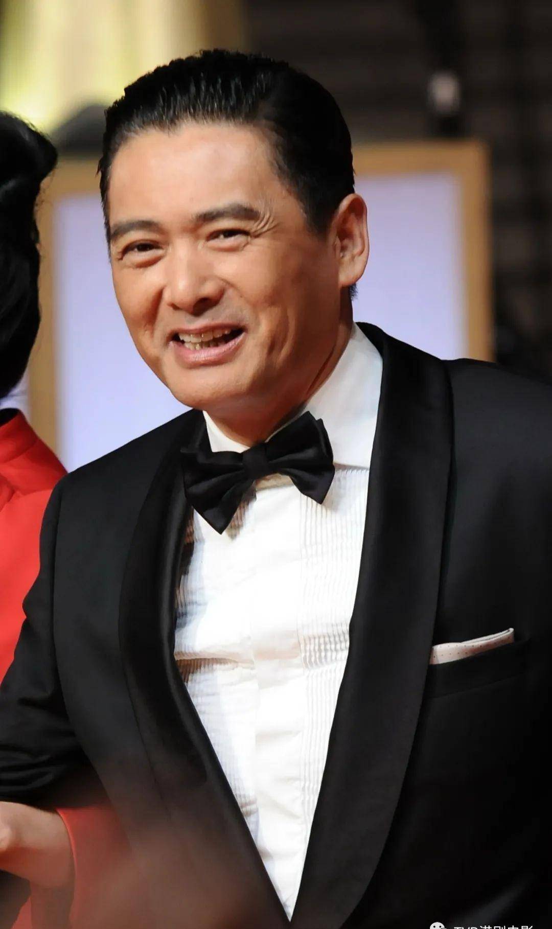 周润发身高183cm.男神吴彦祖身高182cm.