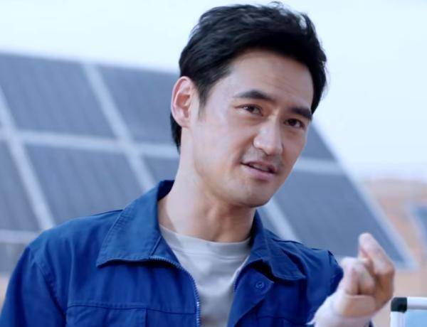 相比王凯饰演的陈宇,这个宋迪文似乎显得更加浓墨重彩,不过袁弘的参演