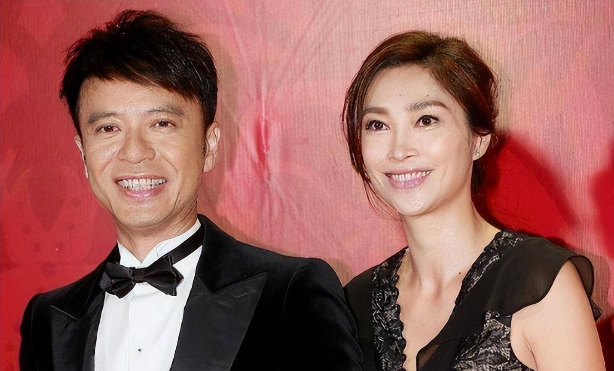 香港小姐卢淑仪:在最好的年纪嫁给李克勤,婚后一家四口其乐融融_演艺