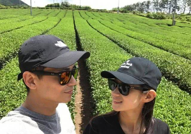 和"小杨幂"郭鑫蕊在一起,赵永洪就大方承认了.返回搜狐,查看更多