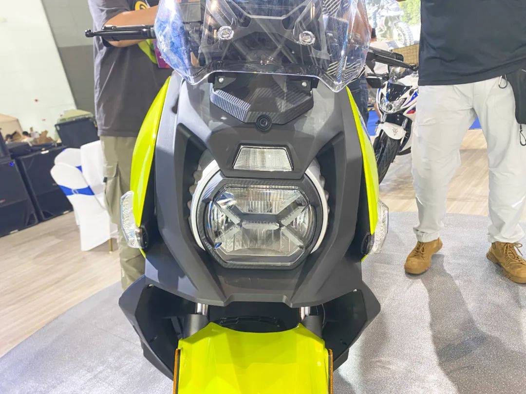 25999起,力帆发布硬派adv踏板kpv350_搜狐汽车_搜狐网