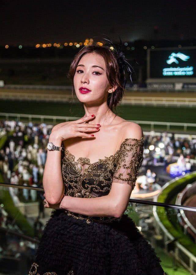 马天宇,郑元畅,许魏洲,金晨,乔欣等圈内好友发文祝福外,作为林志玲前