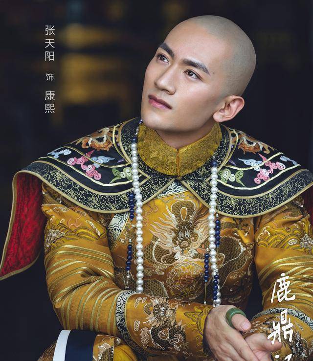张一山版《鹿鼎记》豪华幕后班底,口碑却一塌糊涂,难以超越前作_韦