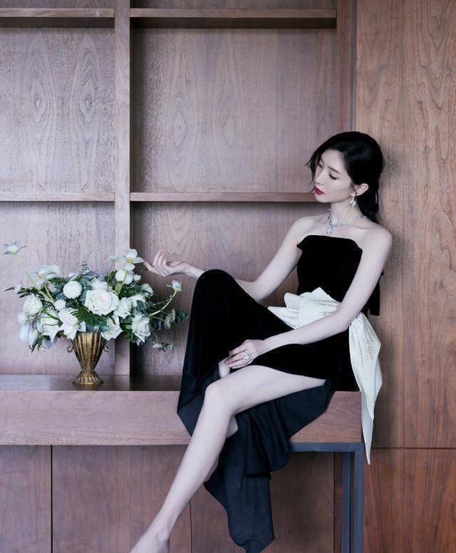 江疏影又高又白,如果参加《姐姐3》不会输给前两季的万茜和王鸥_话题