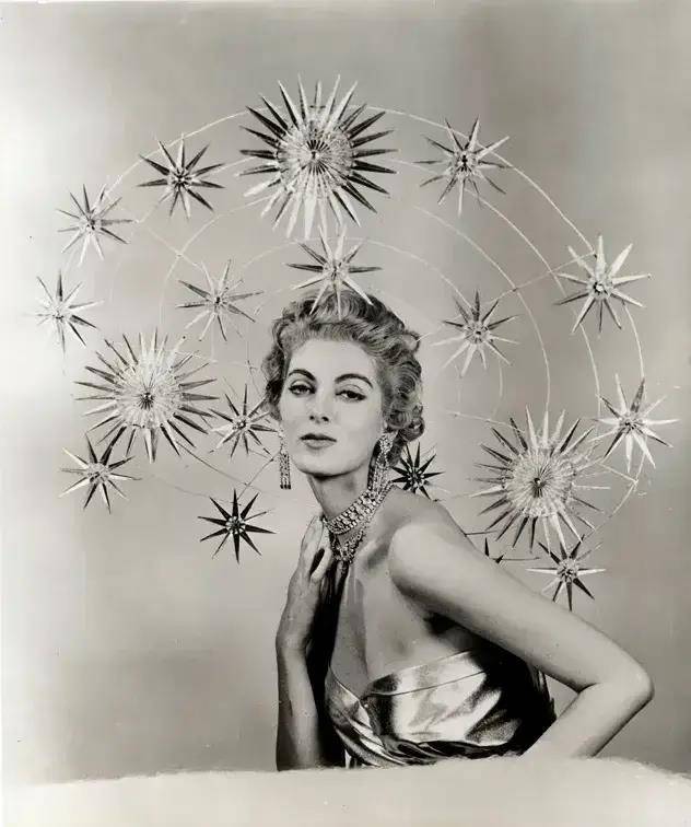 岁月不败美人,90岁超模奶奶卡门:想和我约会的人,请你活久一点_菲斯