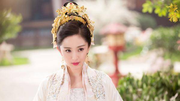几大古装美女,杨幂,赵丽颖,迪丽热巴,哪位宫妃扮相最得你心?