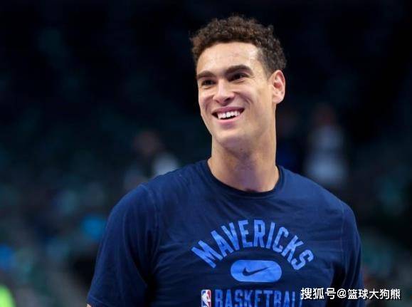 从800万到400万！年薪打5折，也要拒绝火箭队，斯通处境可见一斑-火箭队收入