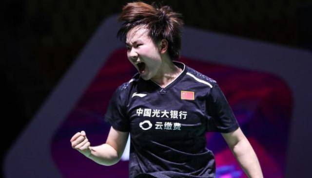 何冰娇2-0速胜横扫黑马下轮有望大战陈雨菲_比赛_张樱_对手