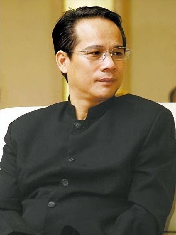 向华强_对方_贾代