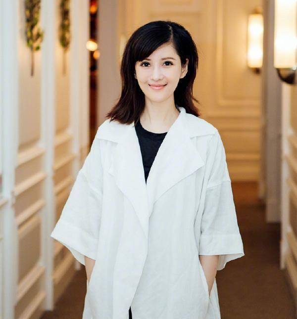 沈星:曾经红极一时的第一美女主持人,现在销声匿迹_节目_北京电视台