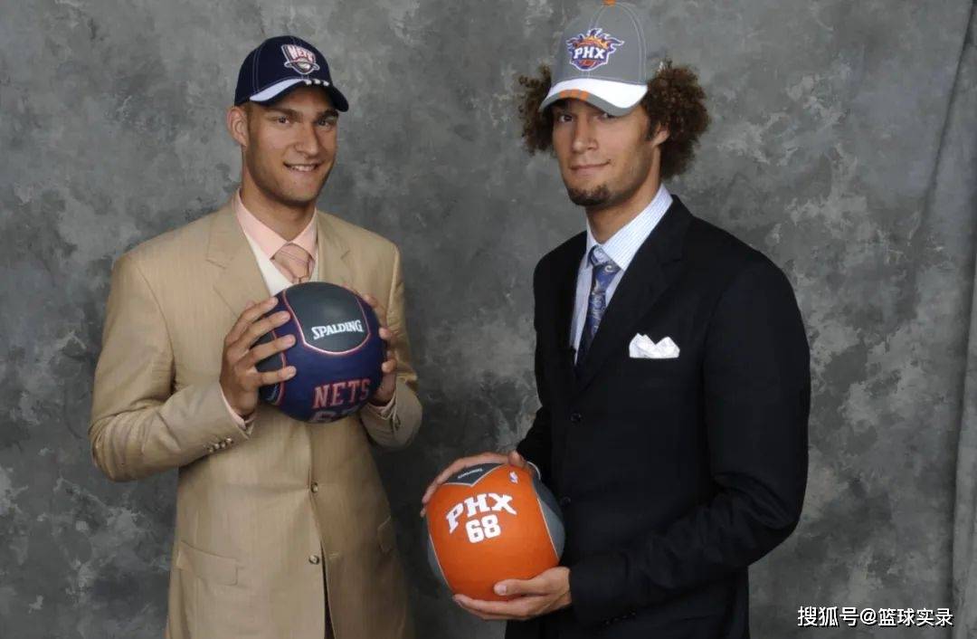 再反弹,但是洛佩斯经历了从2000万年薪到底薪(应该是双年特例)再重新